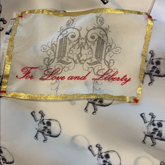 Scarf - Picture 5 of 7